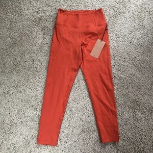 Girlfriend Collective Tart Compressive Crop Leggings, Small